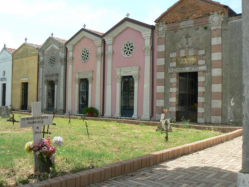 sycylia_ws_0805..jpg - Cmentarz w Montepagano (ws)