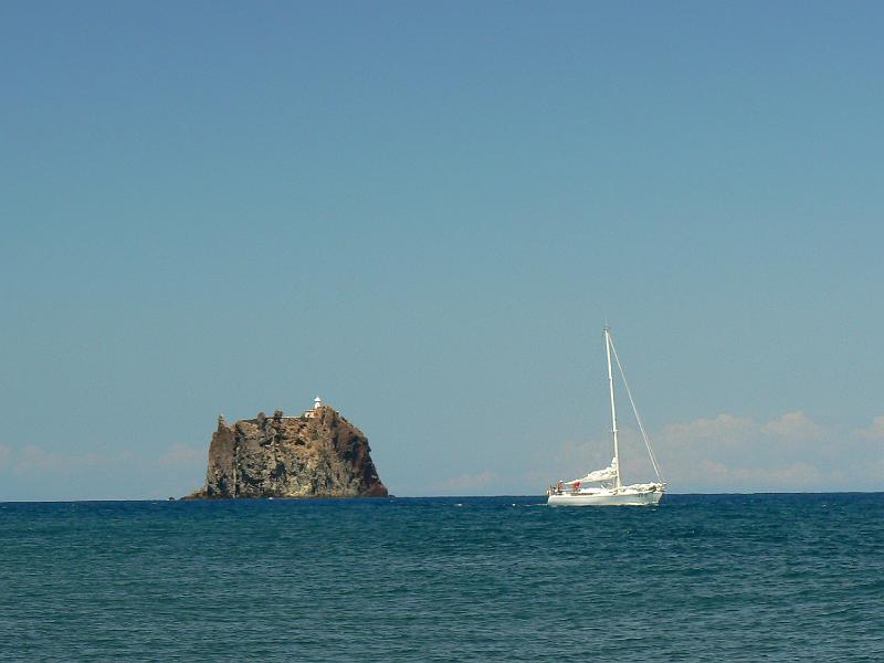 sycylia_ws_0072.jpg - Widok na Morze Tyrreńskie ze Stromboli (ws)
